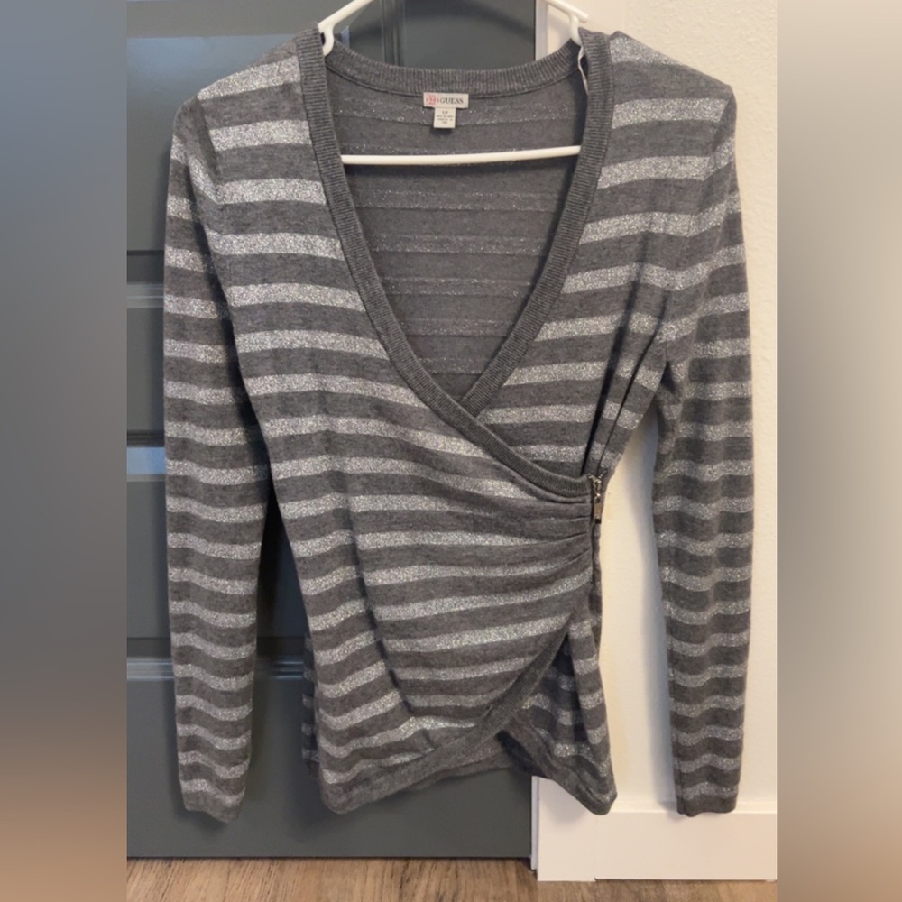 Shirt size s